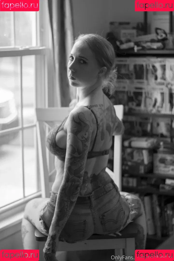 bobbibamf Onlyfans Photo Gallery 