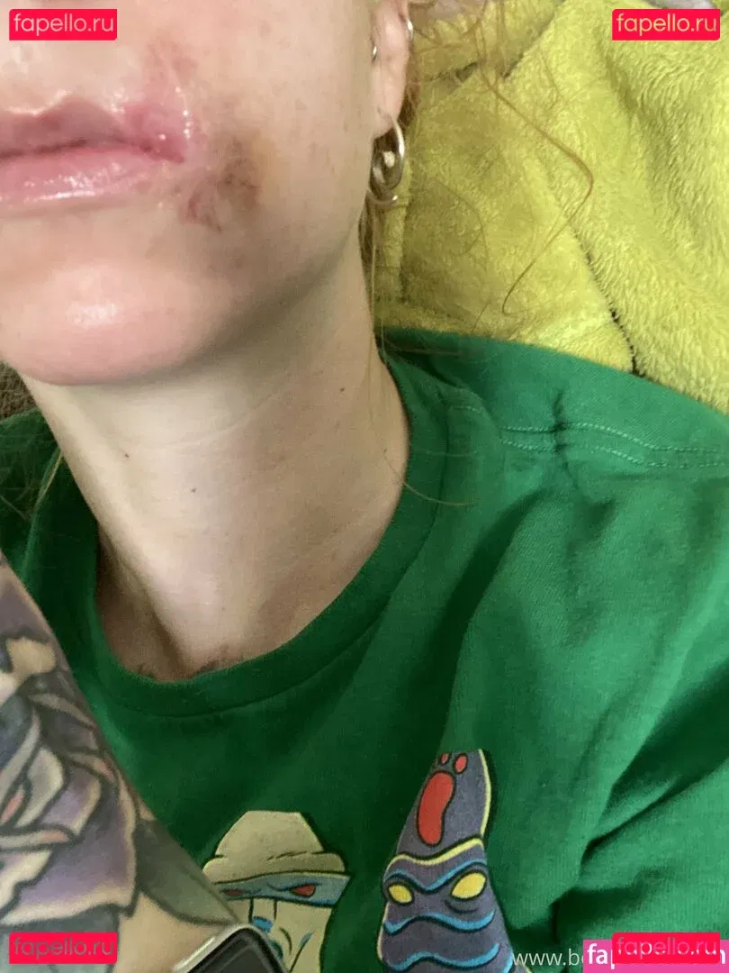 bobbibamf Onlyfans Photo Gallery 