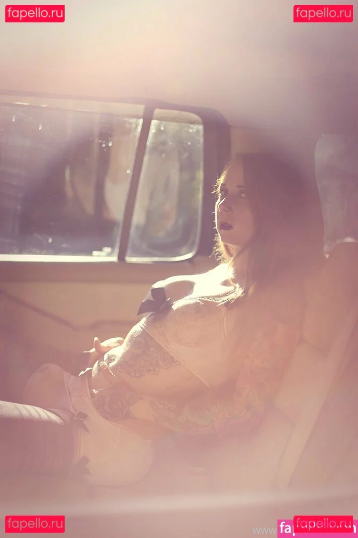 bobbibamf Onlyfans Photo Gallery 