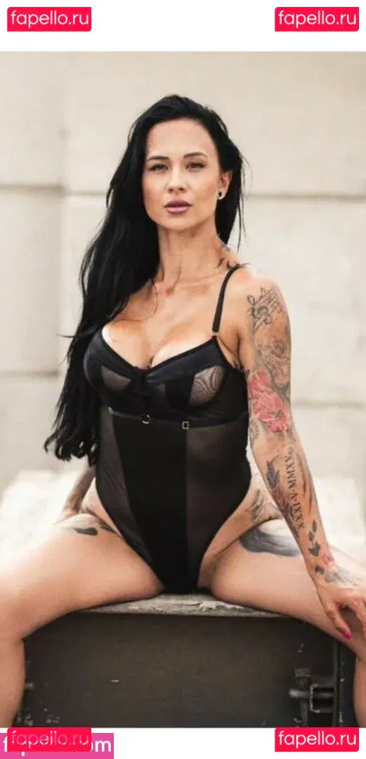 Nadine Abenthum Onlyfans Photo Gallery 