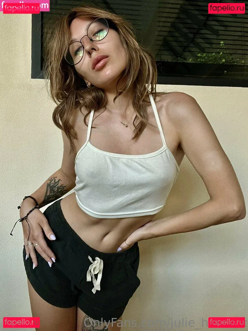 Julie Hielbert Onlyfans Photo Gallery 