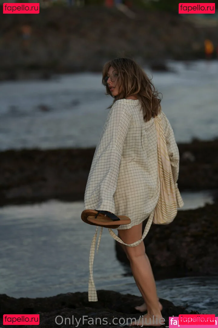 Julie Hielbert Onlyfans Photo Gallery 