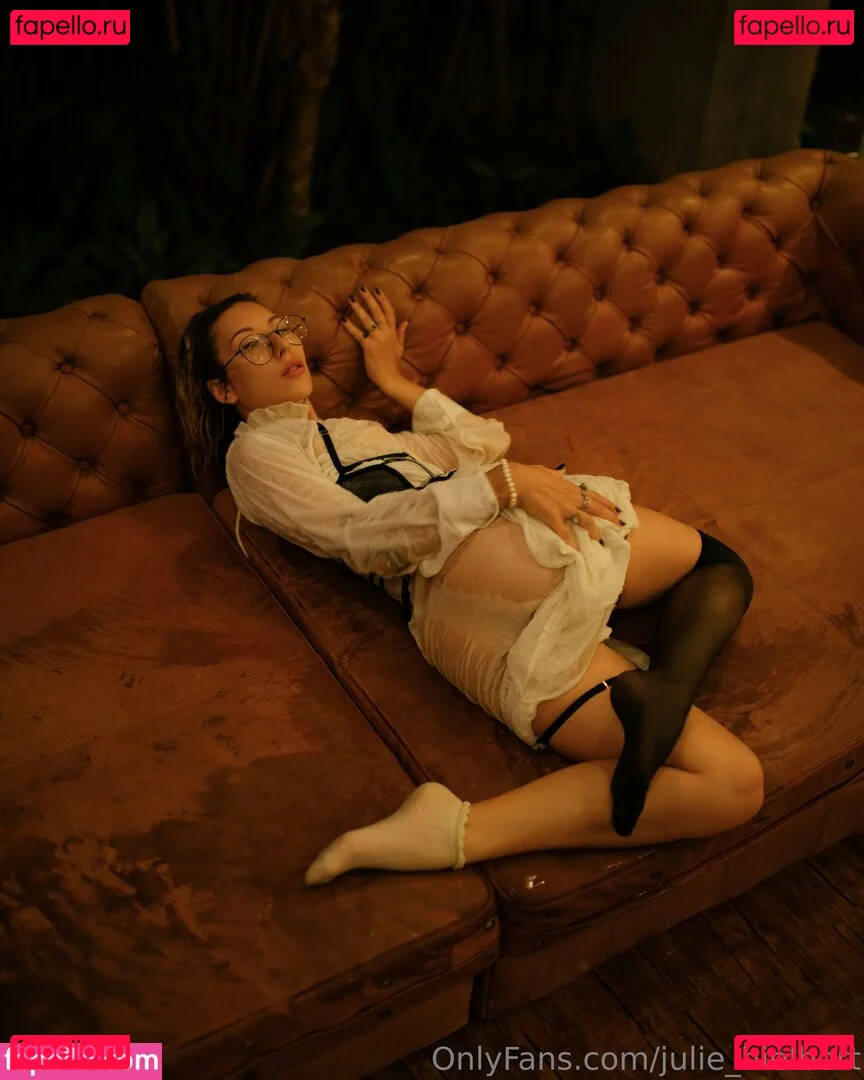 Julie Hielbert Onlyfans Photo Gallery 