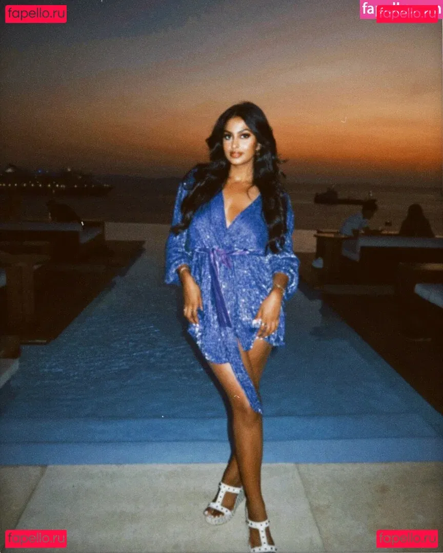 Shreya Arun Onlyfans Photo Gallery 