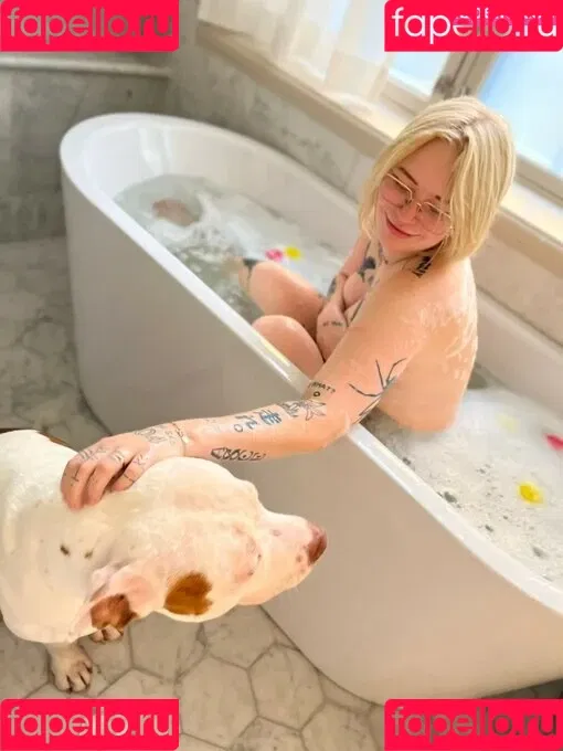 Shelley Floryd Onlyfans Photo Gallery 