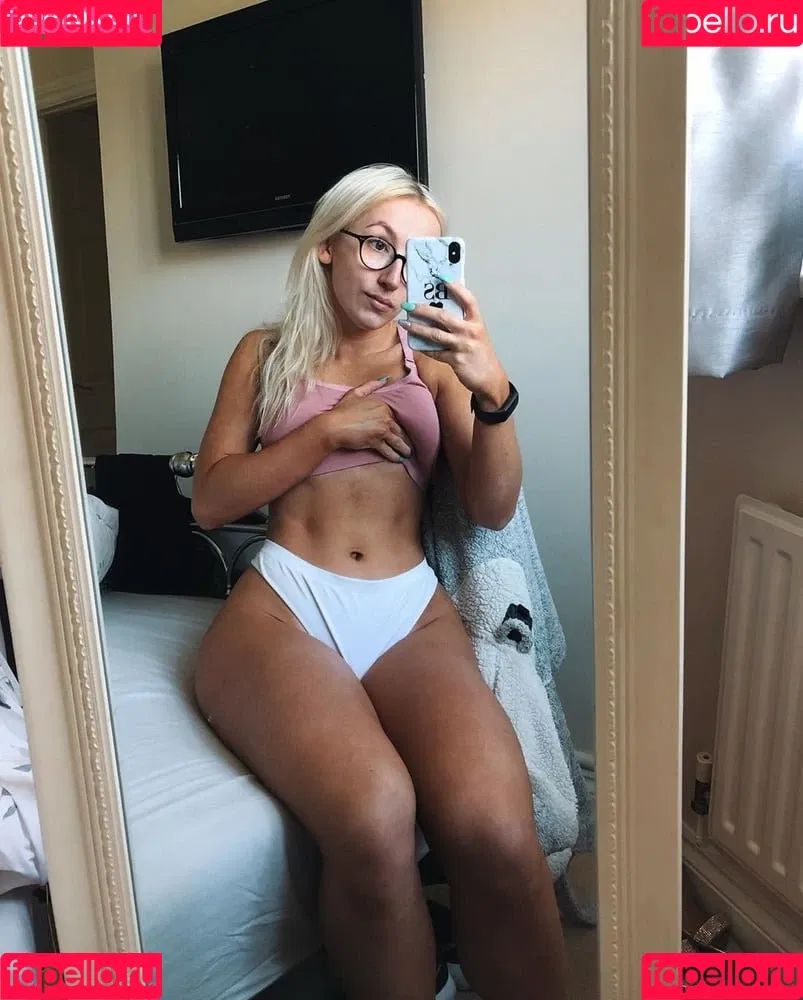 Brogan Small Onlyfans Photo Gallery 