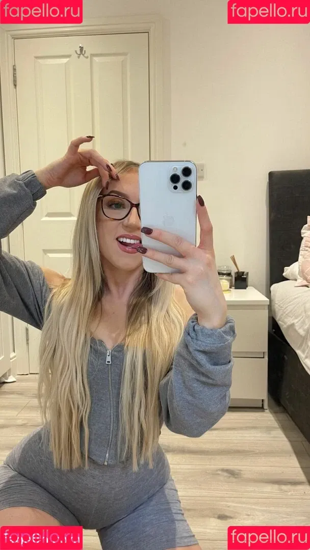 Brogan Small Onlyfans Photo Gallery 