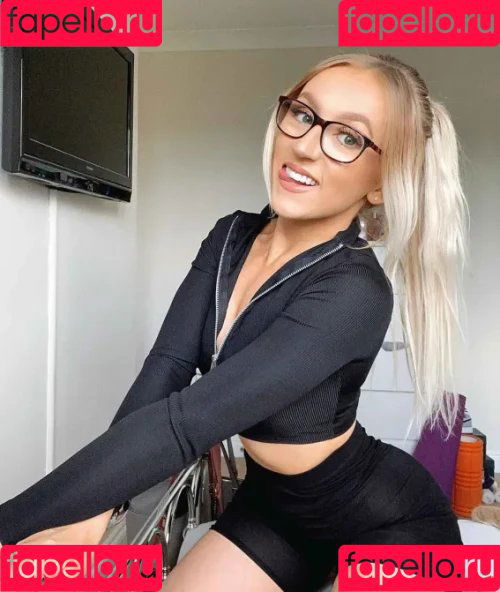 Brogan Small Onlyfans Photo Gallery 