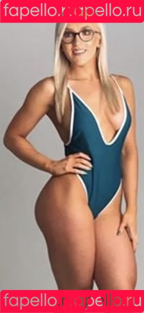 Brogan Small Onlyfans Photo Gallery 