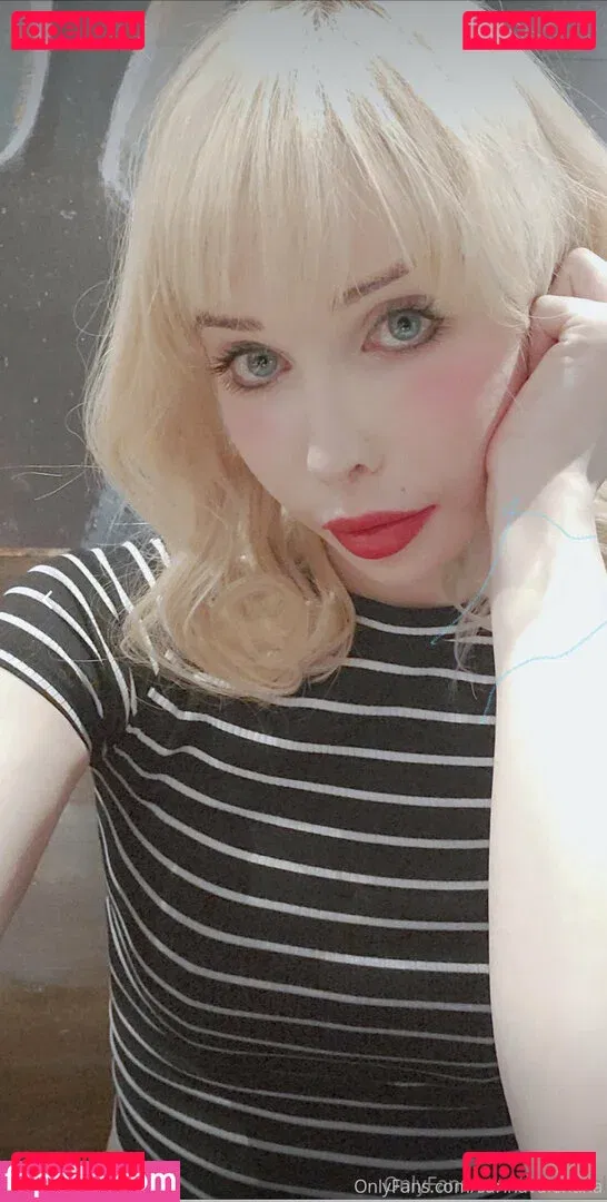 sarinavalentina Onlyfans Photo Gallery 