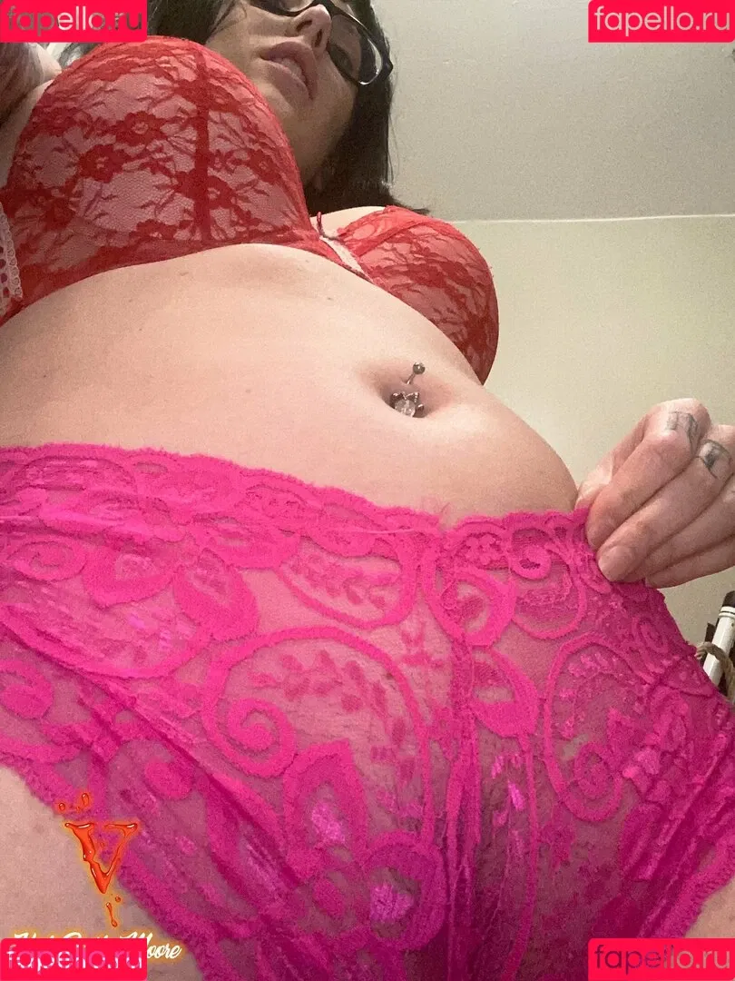 vickipsythemoore Onlyfans Photo Gallery 