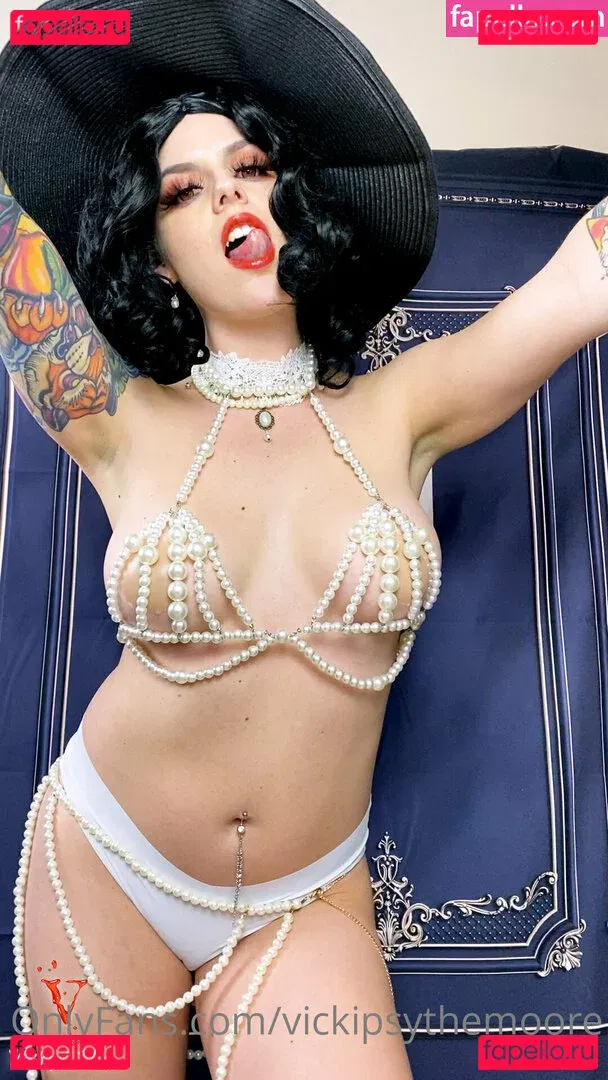 vickipsythemoore Onlyfans Photo Gallery 