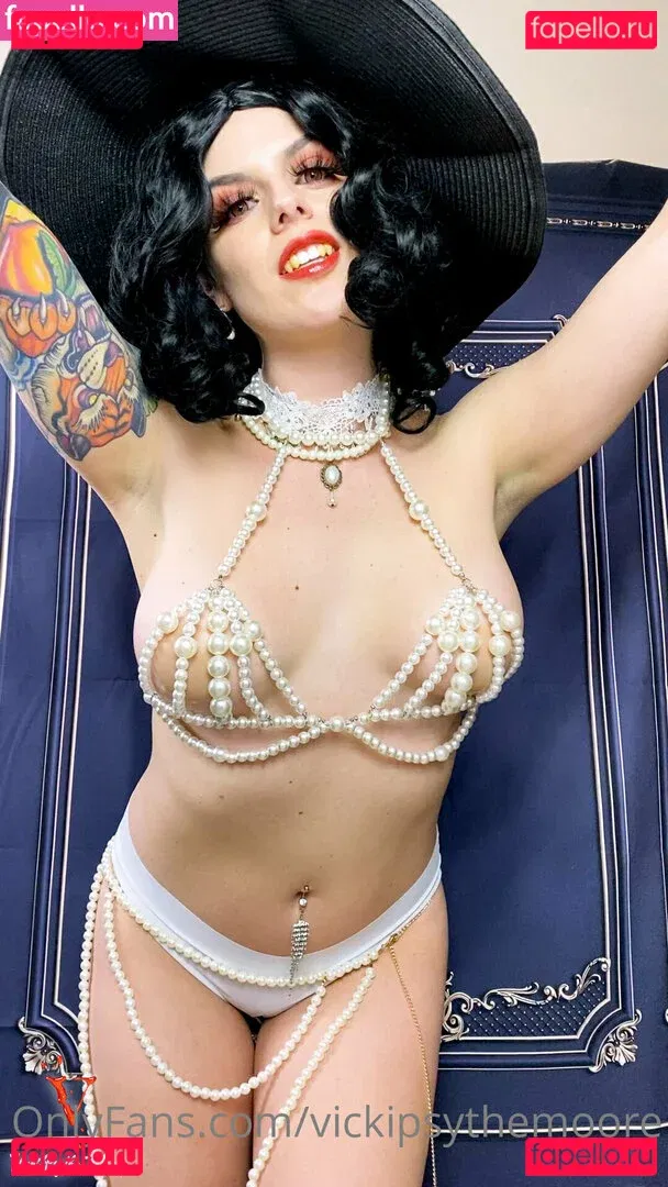 vickipsythemoore Onlyfans Photo Gallery 