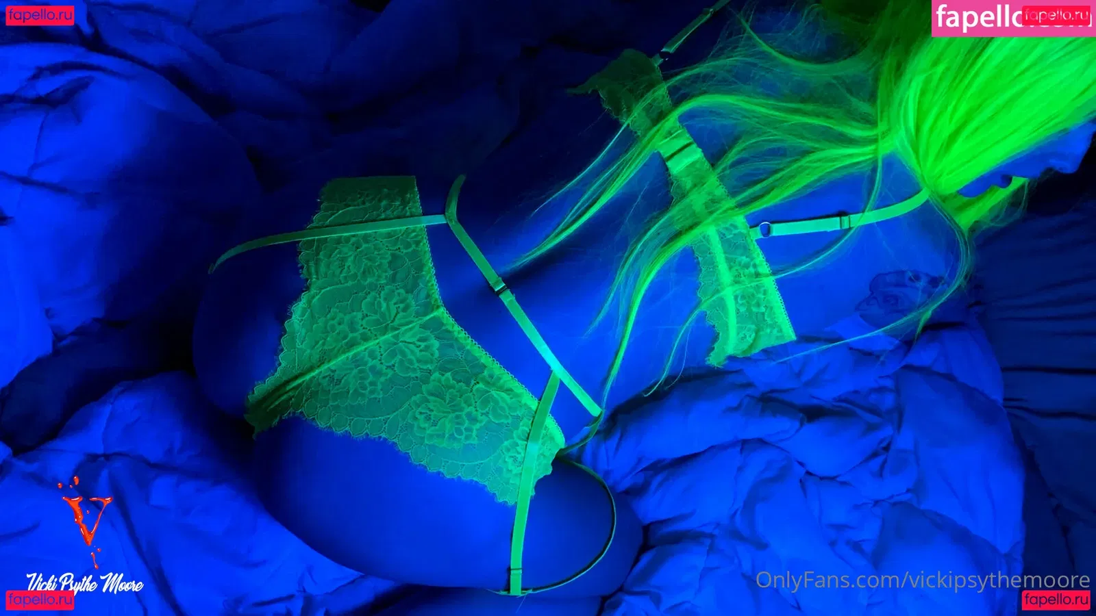 vickipsythemoore Onlyfans Photo Gallery 