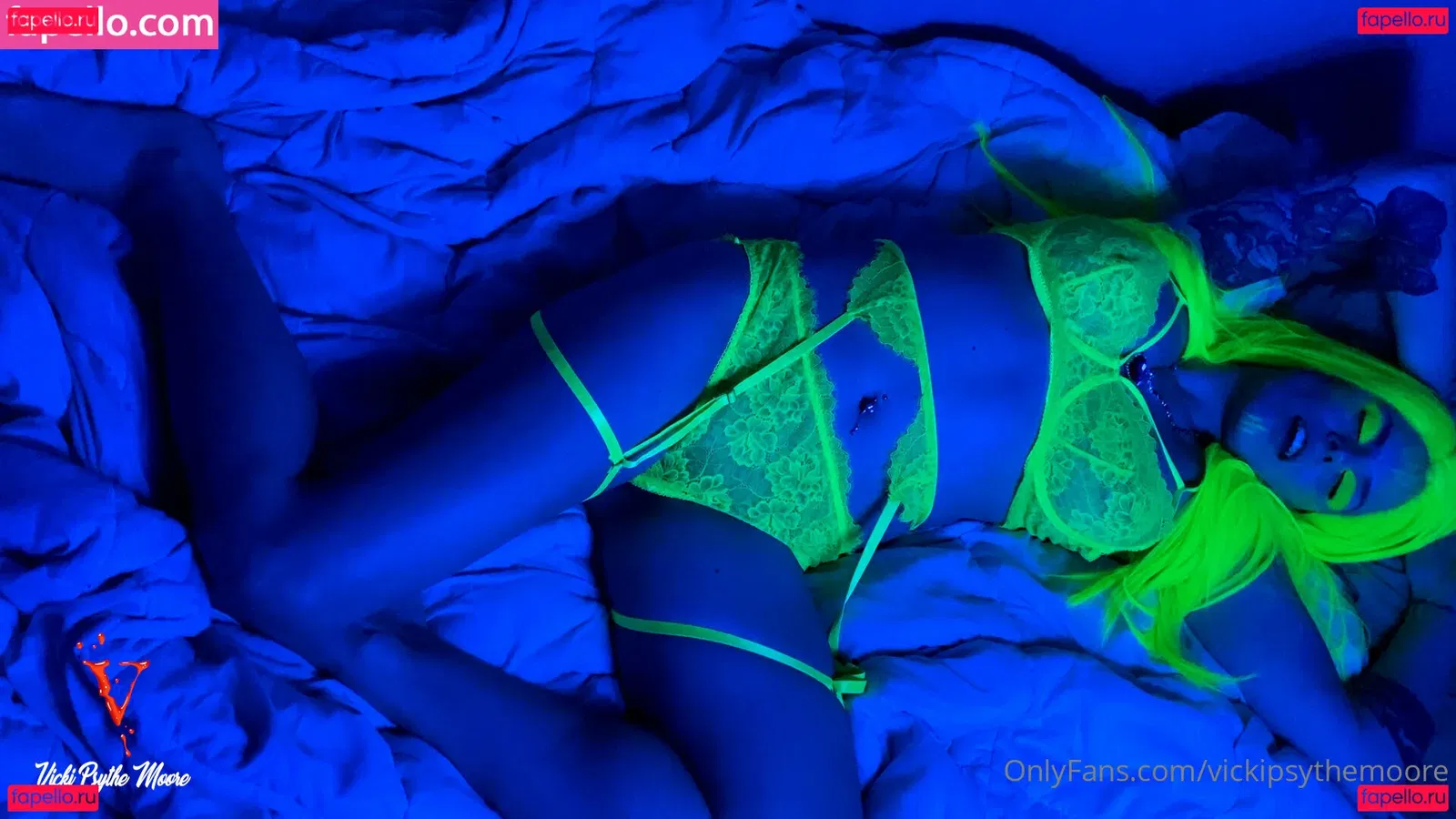 vickipsythemoore Onlyfans Photo Gallery 