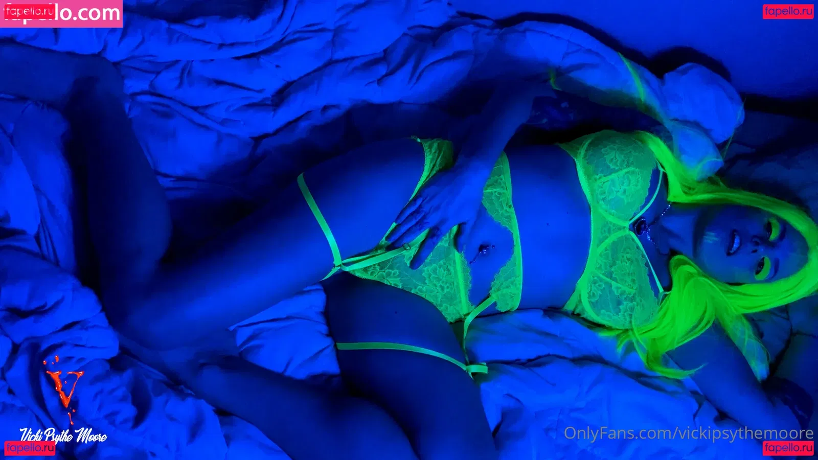 vickipsythemoore Onlyfans Photo Gallery 