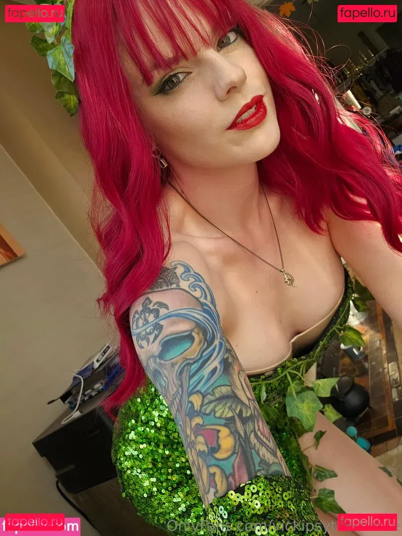 vickipsythemoore Onlyfans Photo Gallery 