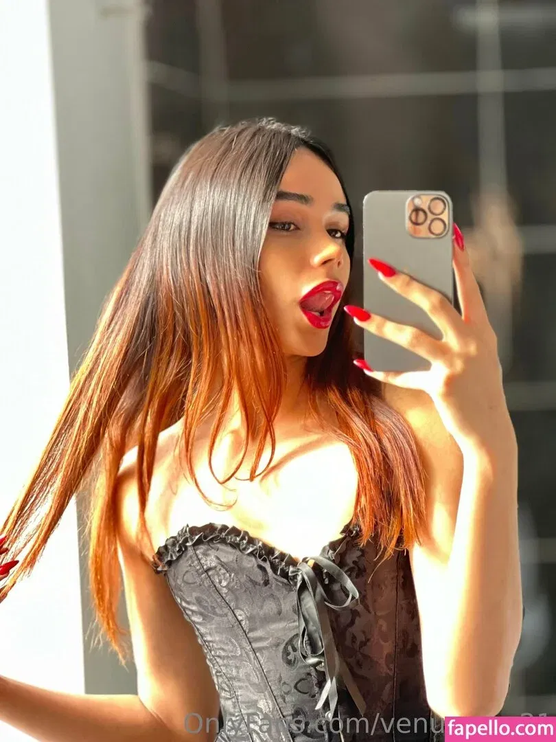 venusvero21 Onlyfans Photo Gallery 