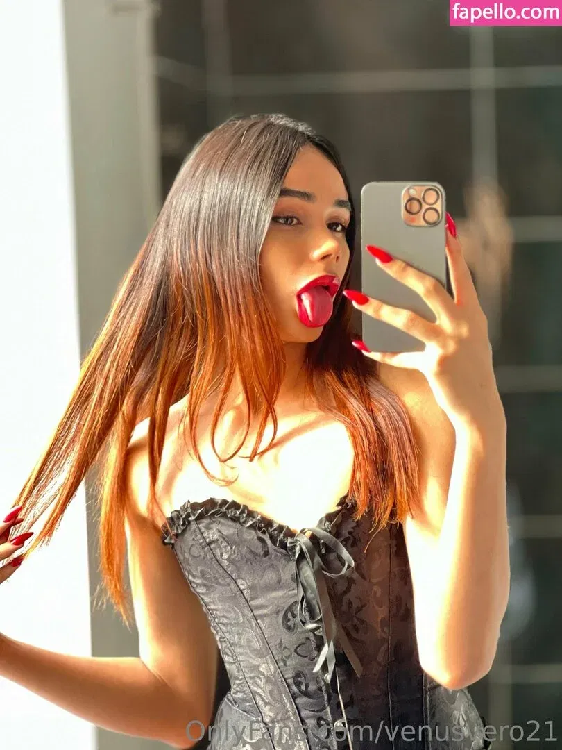 venusvero21 Onlyfans Photo Gallery 