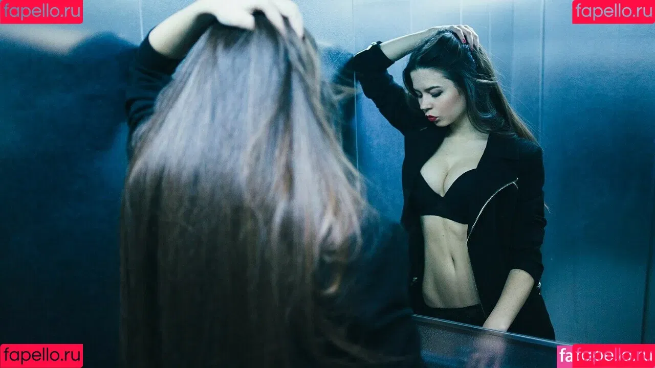 Anastasia Vasichkina Onlyfans Photo Gallery 