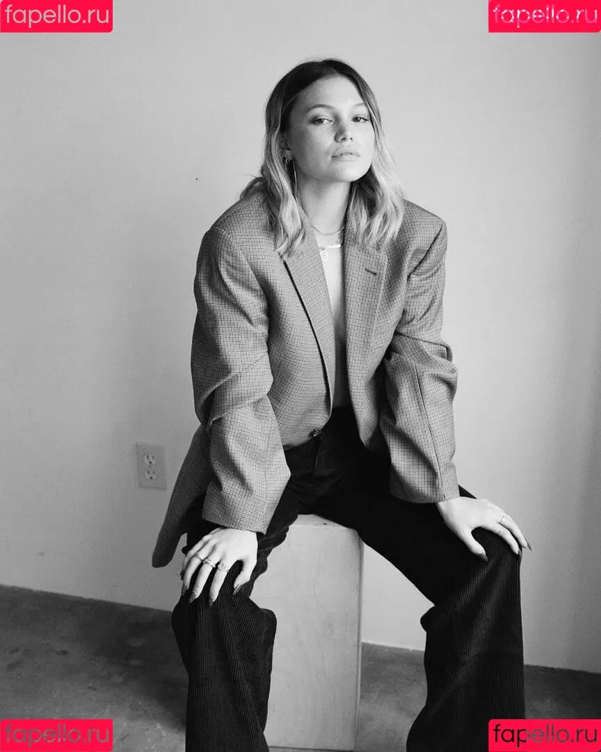 Olivia Holt Onlyfans Photo Gallery 