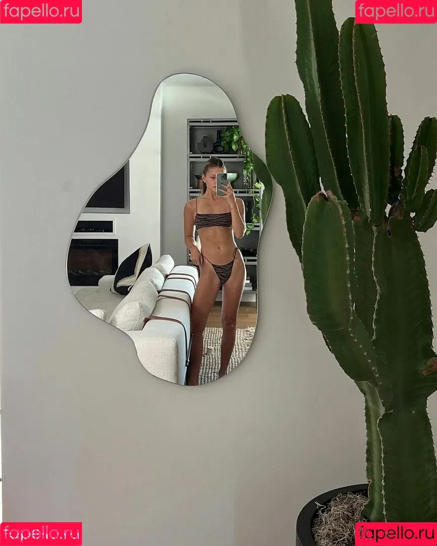 Olivia Holt Onlyfans Photo Gallery 
