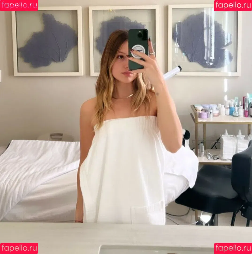 Olivia Holt Onlyfans Photo Gallery 