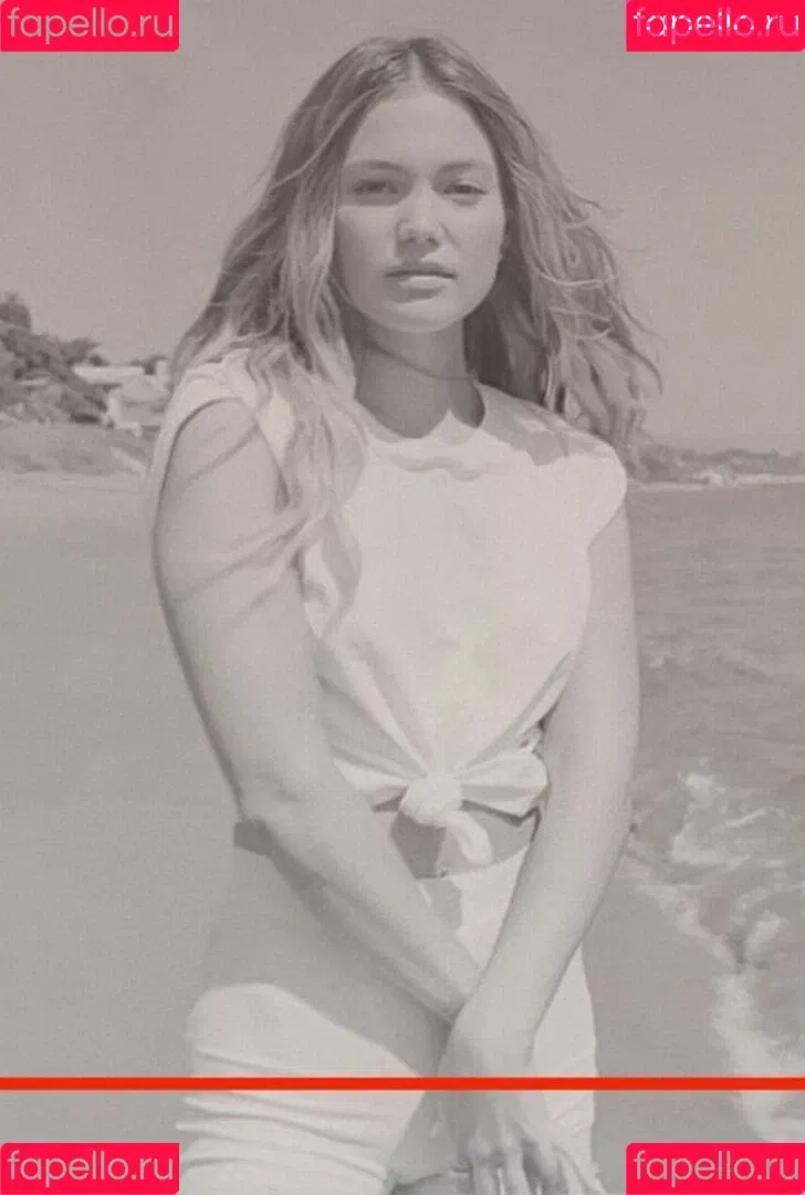 Olivia Holt Onlyfans Photo Gallery 