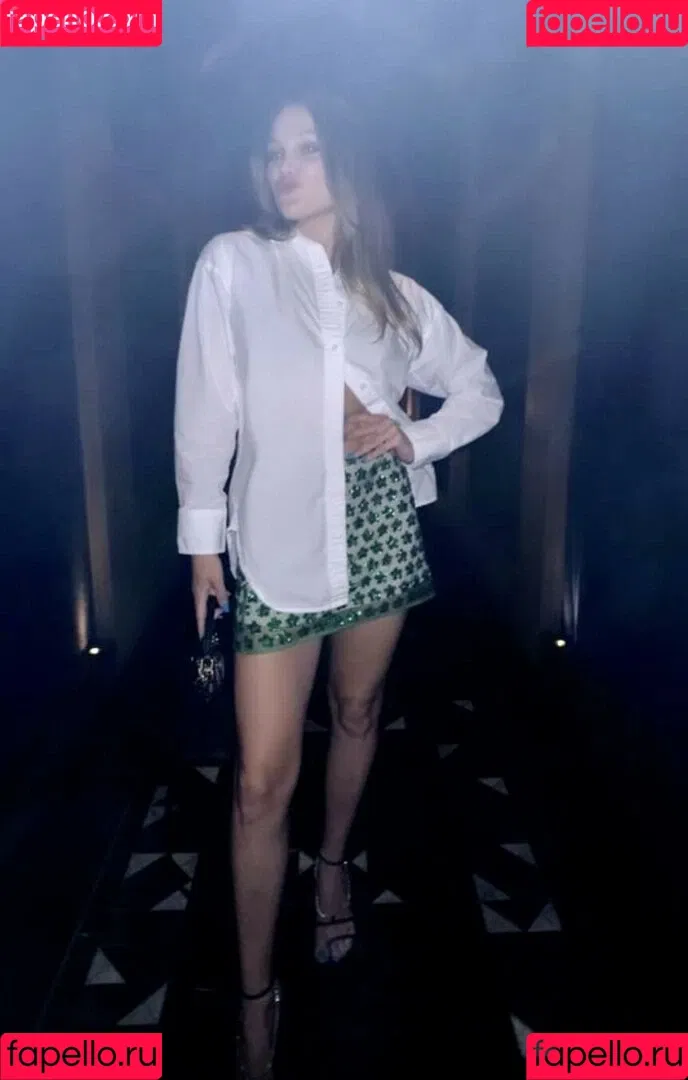 Olivia Holt Onlyfans Photo Gallery 