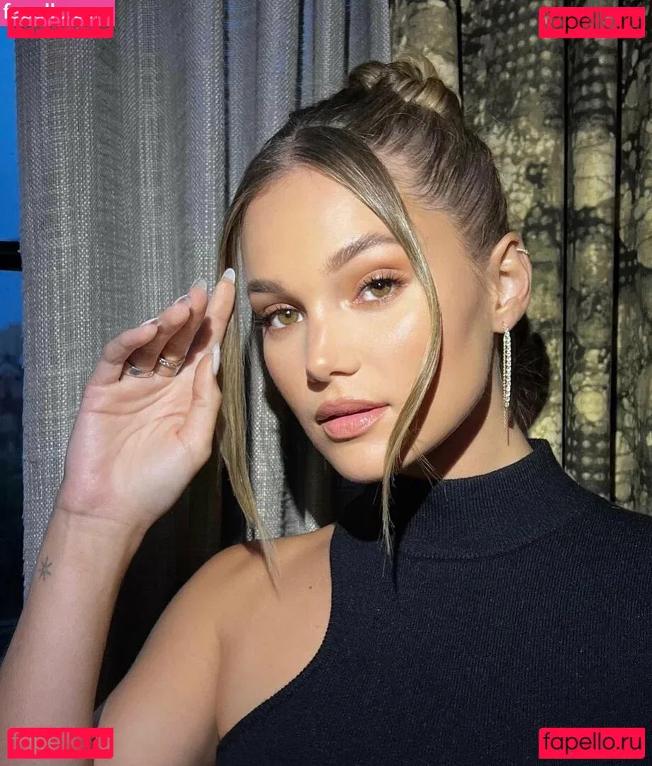 Olivia Holt Onlyfans Photo Gallery 