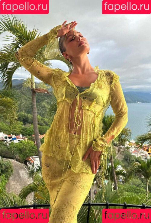 Olivia Holt Onlyfans Photo Gallery 