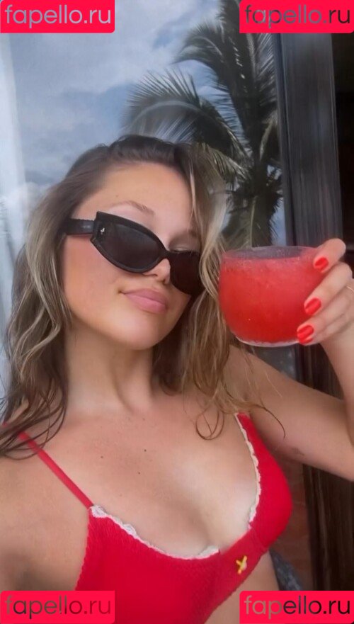 Olivia Holt Onlyfans Photo Gallery 