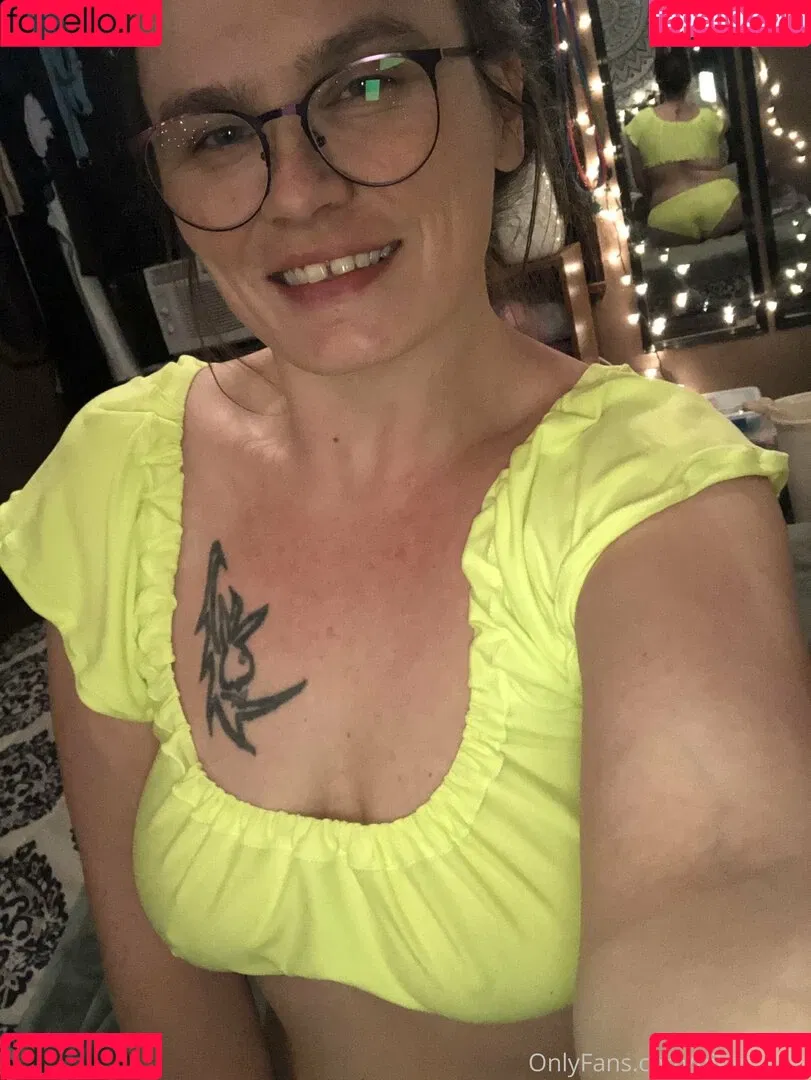 nikkihippy Onlyfans Photo Gallery 