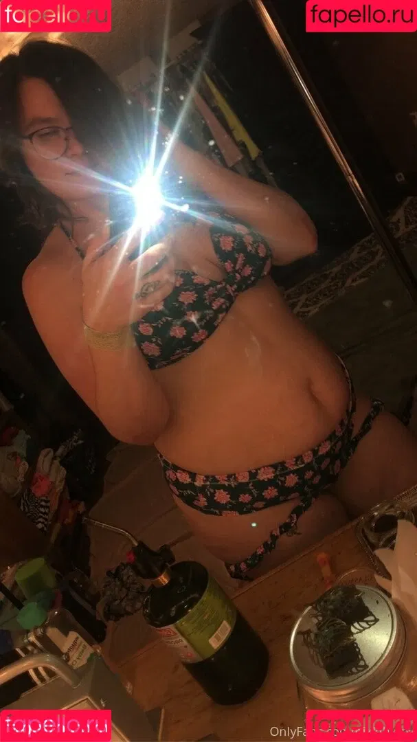nikkihippy Onlyfans Photo Gallery 