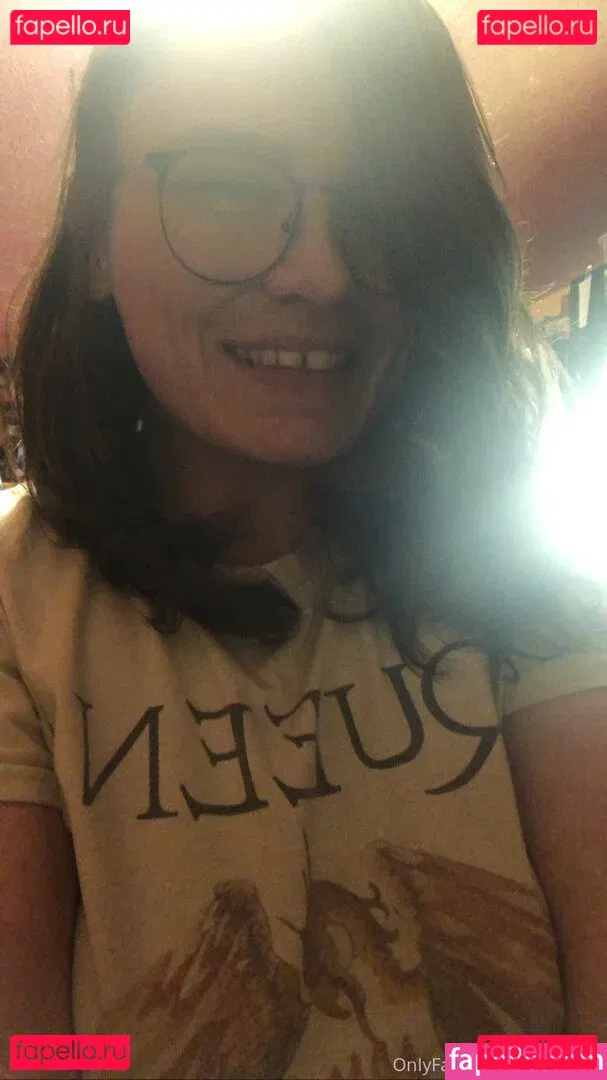 nikkihippy Onlyfans Photo Gallery 