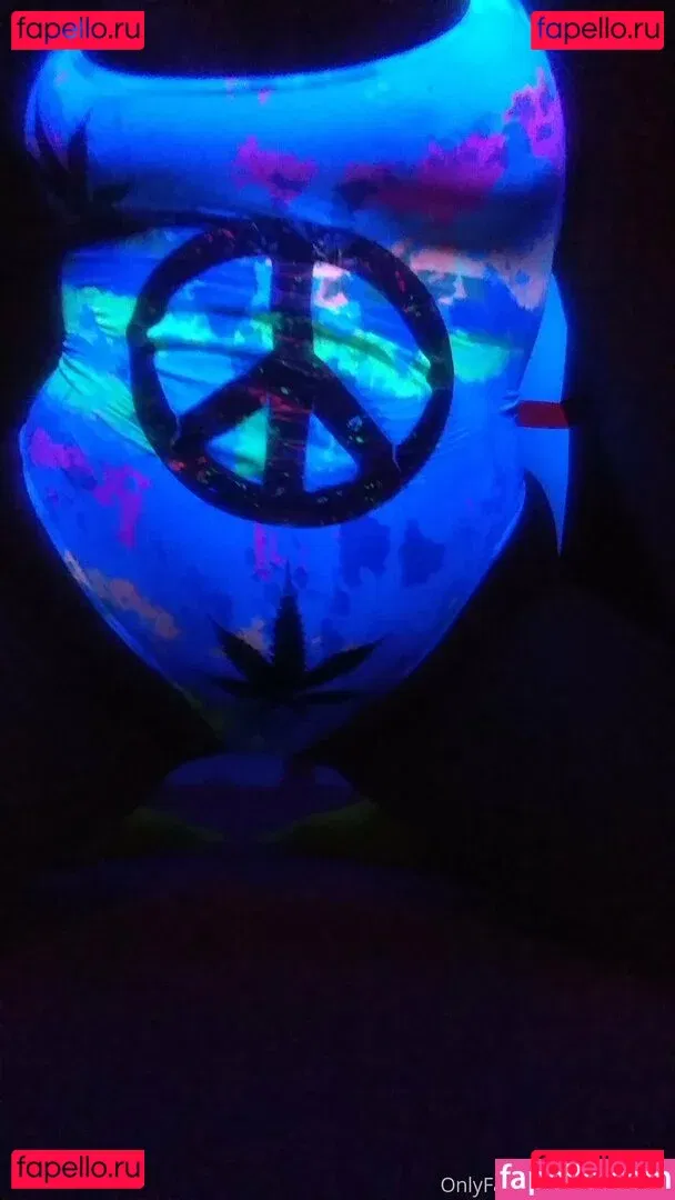 nikkihippy Onlyfans Photo Gallery 