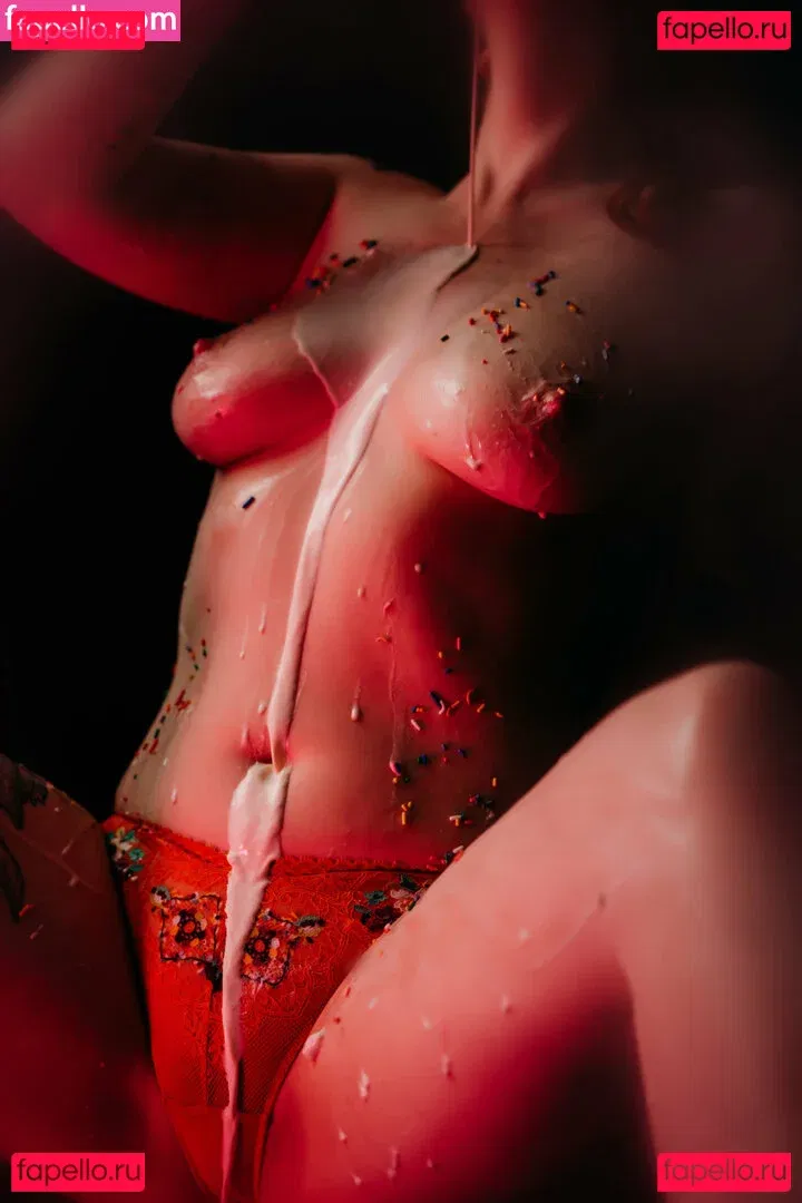 melodyaugust Onlyfans Photo Gallery 