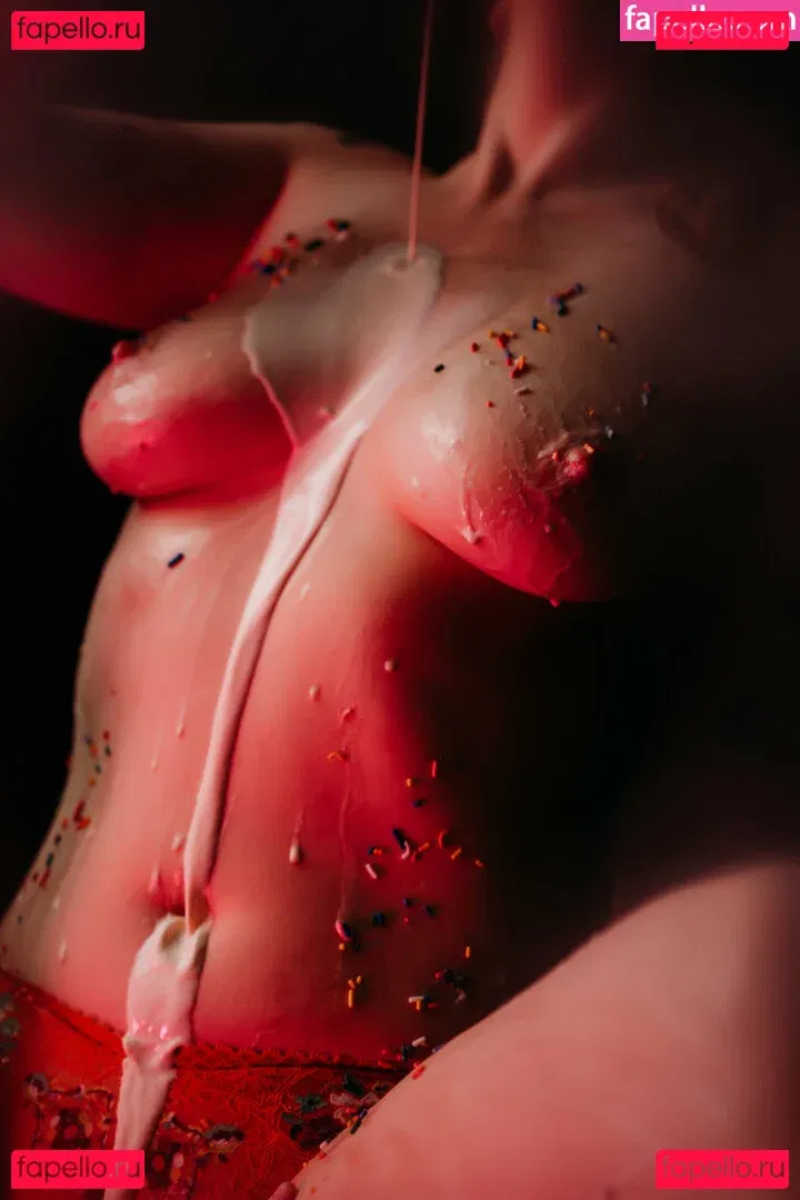 melodyaugust Onlyfans Photo Gallery 