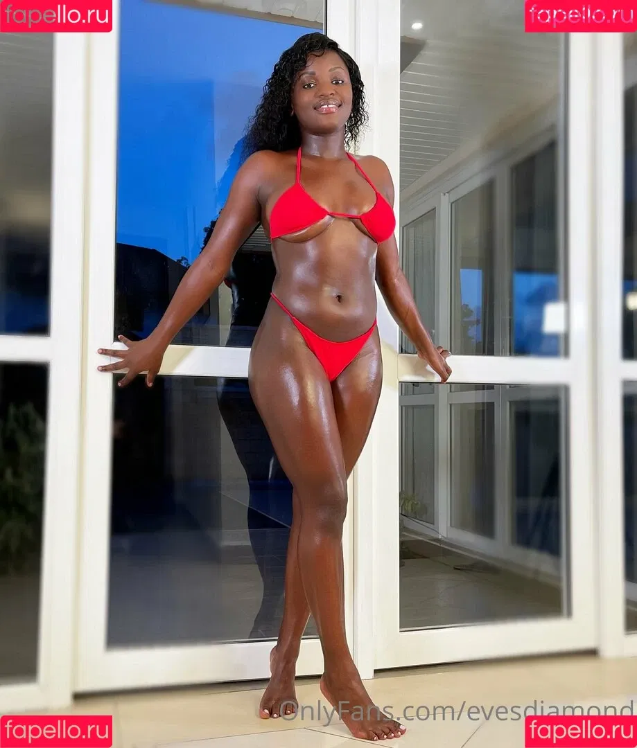 evesdiamond Onlyfans Photo Gallery 
