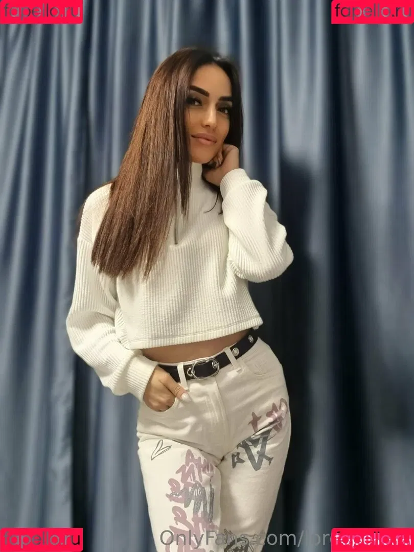 lorenpetite Onlyfans Photo Gallery 