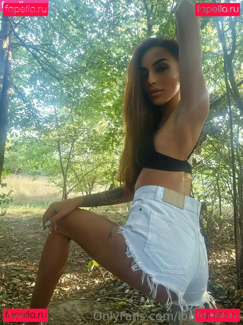 lorenpetite Onlyfans Photo Gallery 