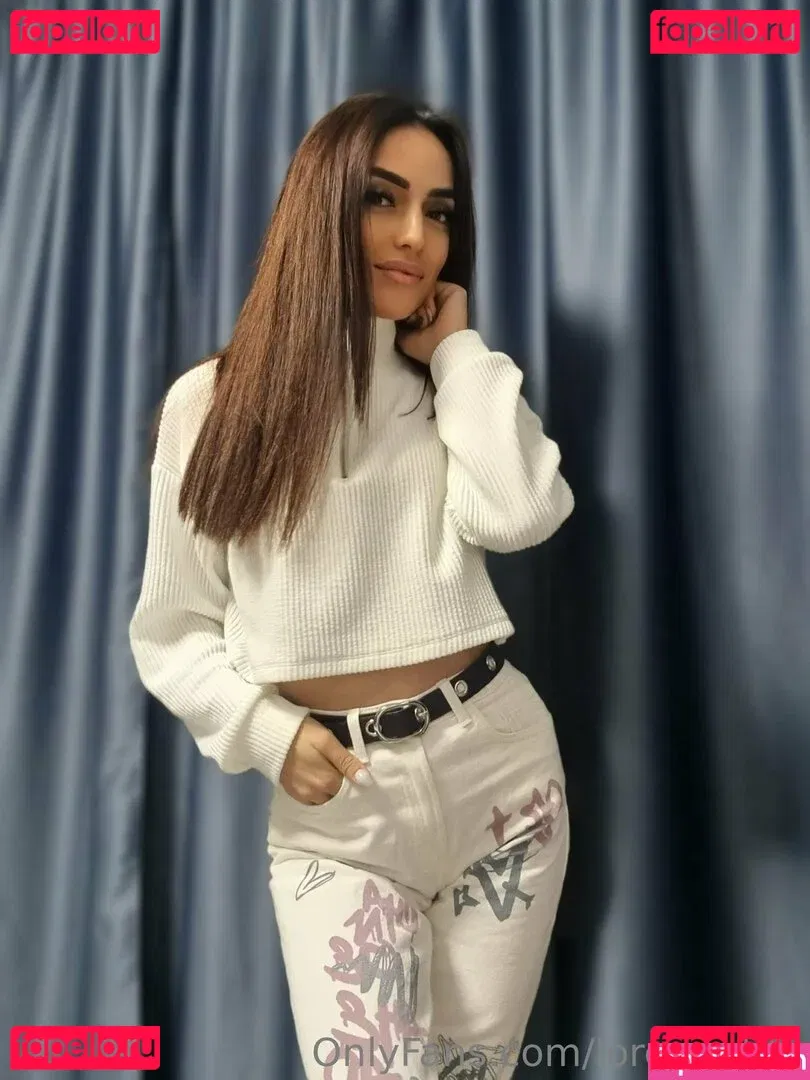 lorenpetite Onlyfans Photo Gallery 