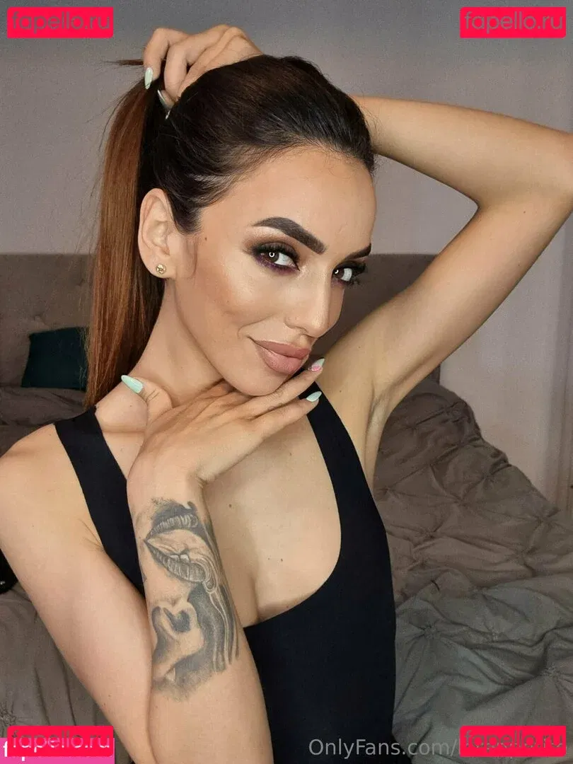 lorenpetite Onlyfans Photo Gallery 