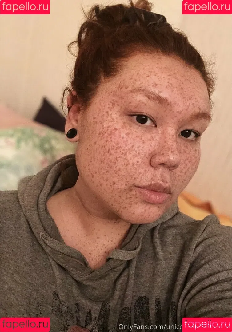 Unicornglitteryblood Onlyfans Photo Gallery 