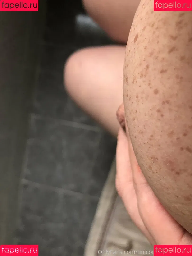 Unicornglitteryblood Onlyfans Photo Gallery 