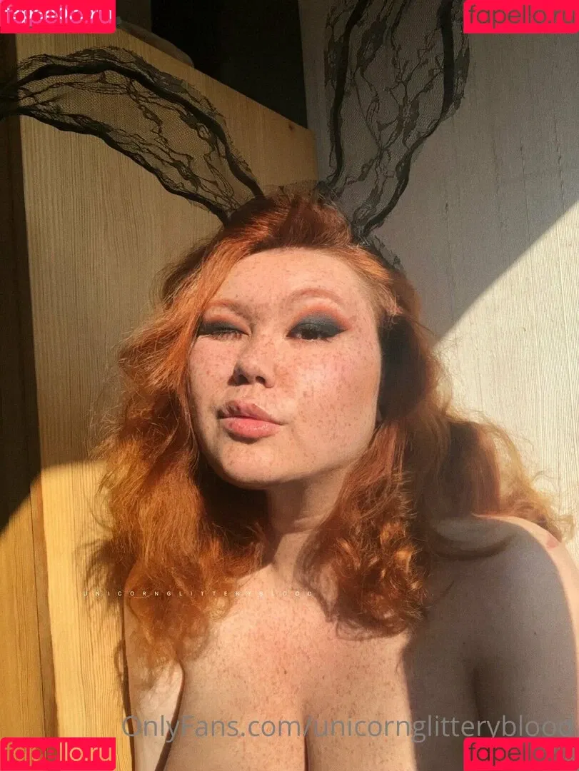 Unicornglitteryblood Onlyfans Photo Gallery 
