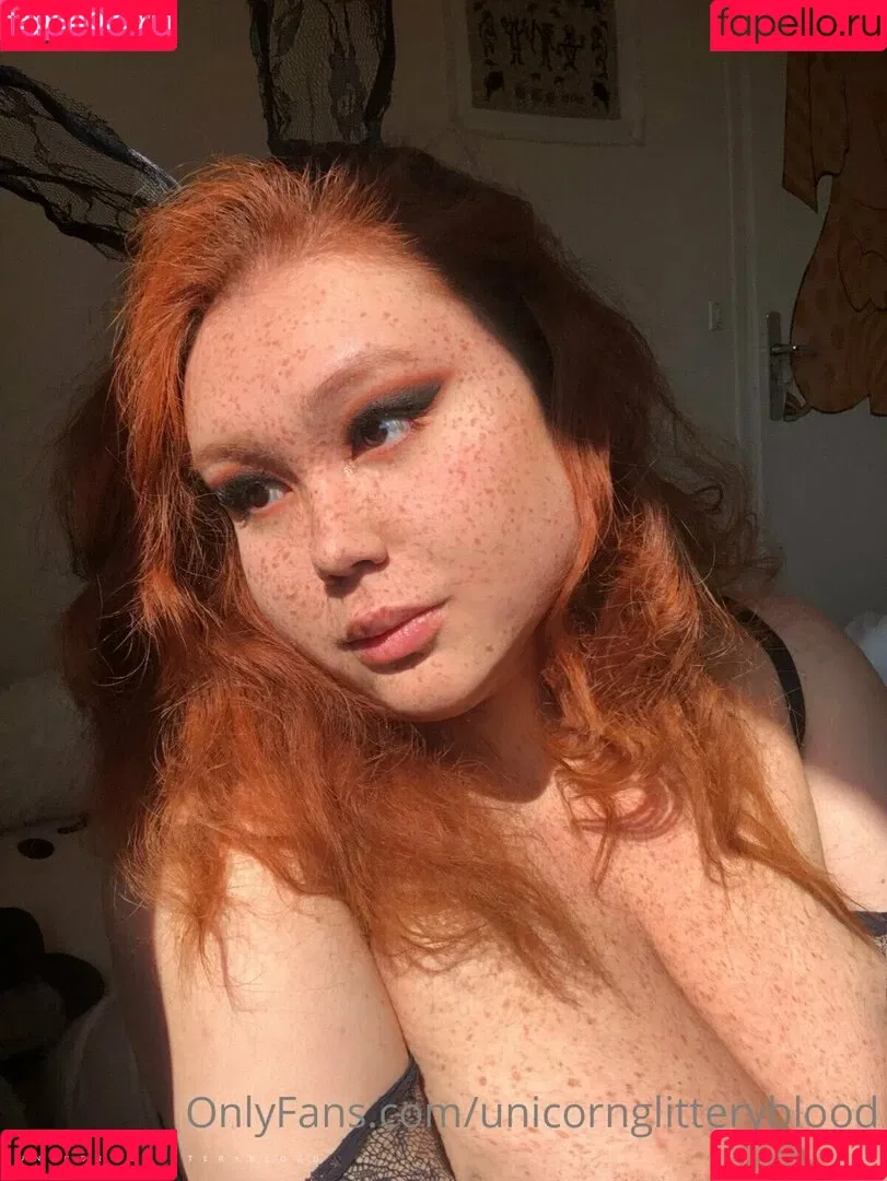 Unicornglitteryblood Onlyfans Photo Gallery 