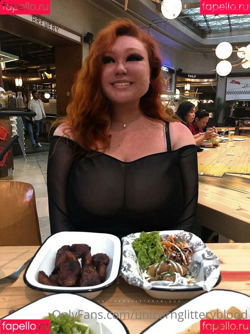 Unicornglitteryblood Onlyfans Photo Gallery 
