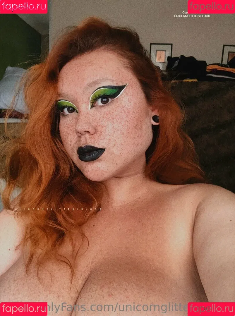 Unicornglitteryblood Onlyfans Photo Gallery 