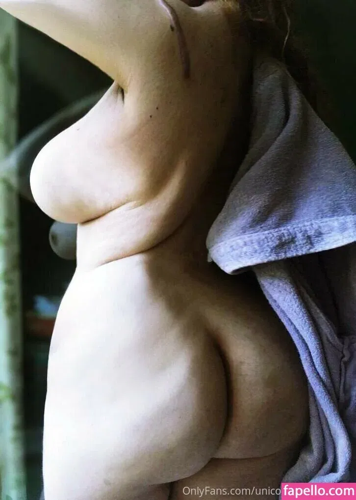 Unicornglitteryblood Onlyfans Photo Gallery 